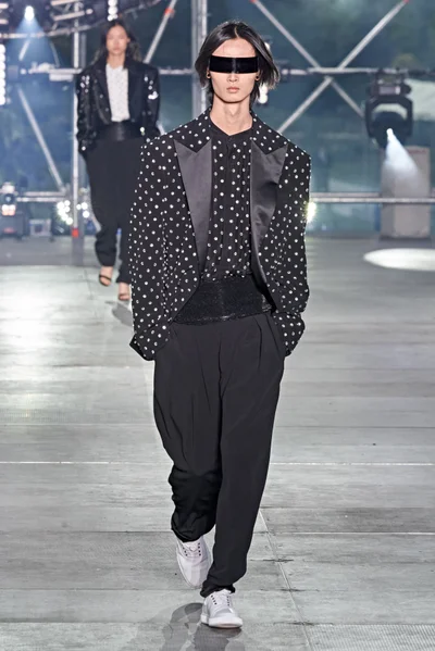 Look 59
